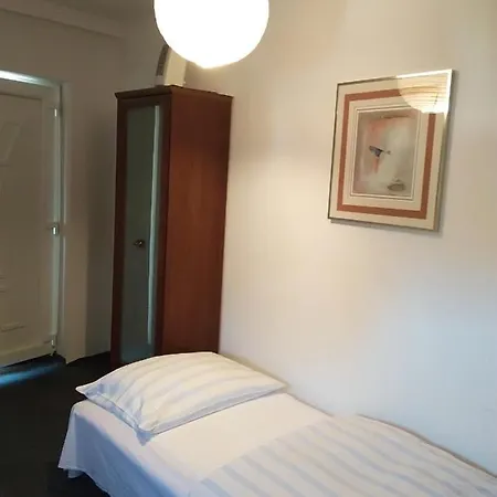 Castelinho Apartmanhaz Apartman Gyenesdiás