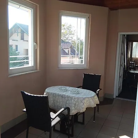 Διαμέρισμα Castelinho Apartmanhaz Gyenesdiás