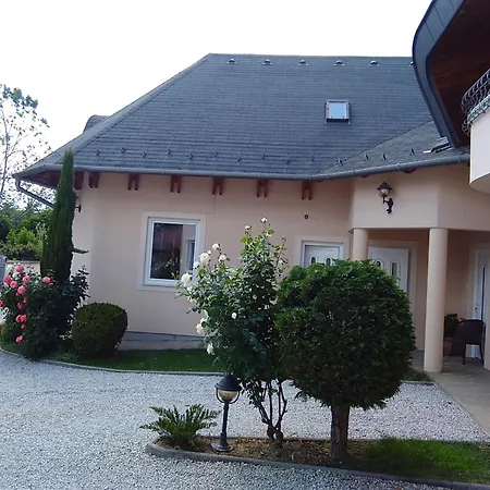 Castelinho Appartamento Gyenesdiás