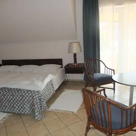 Apartment Castelinho Apartmanhaz *