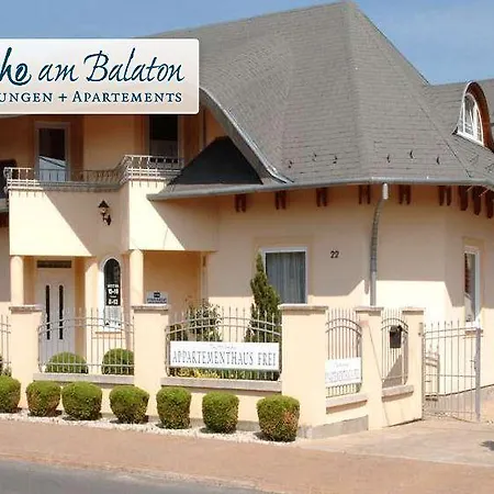 Castelinho Apartmanhaz Gyenesdiás